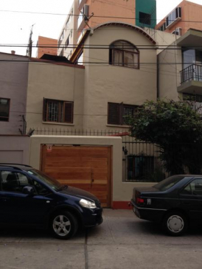 Гостиница Quincha Guest House  Лима